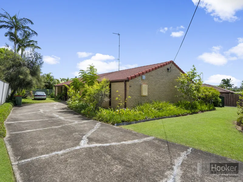 Quiet Open Plan Duplex