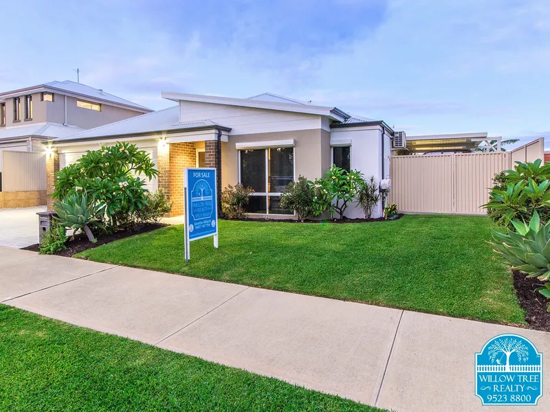 BEAUTIFULLY PRESENTED HOME WITH A SELF CONTAINED FLAT!