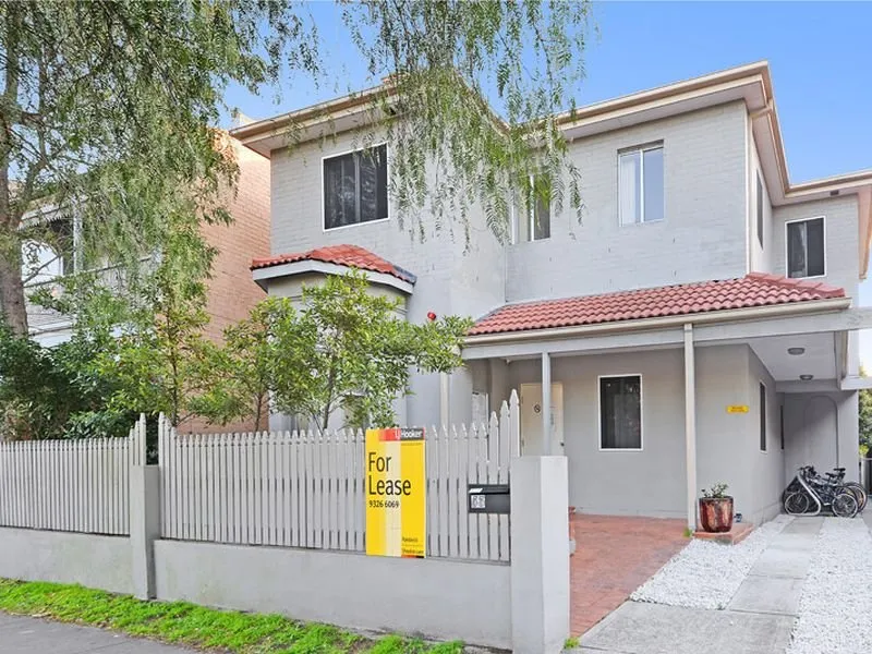 SHARED ACCOMODATION AVAILABLE- IDEAL FOR STUDENTS