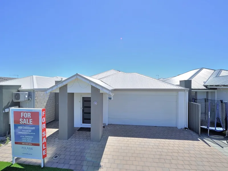 PERFECT LOCATION GREAT OPPORTUNITY