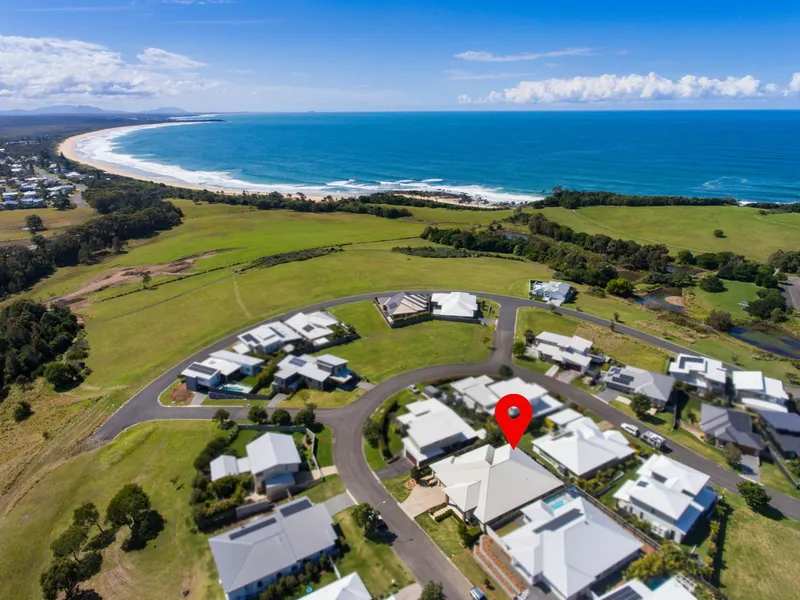 Distinguished Beachside Family Home