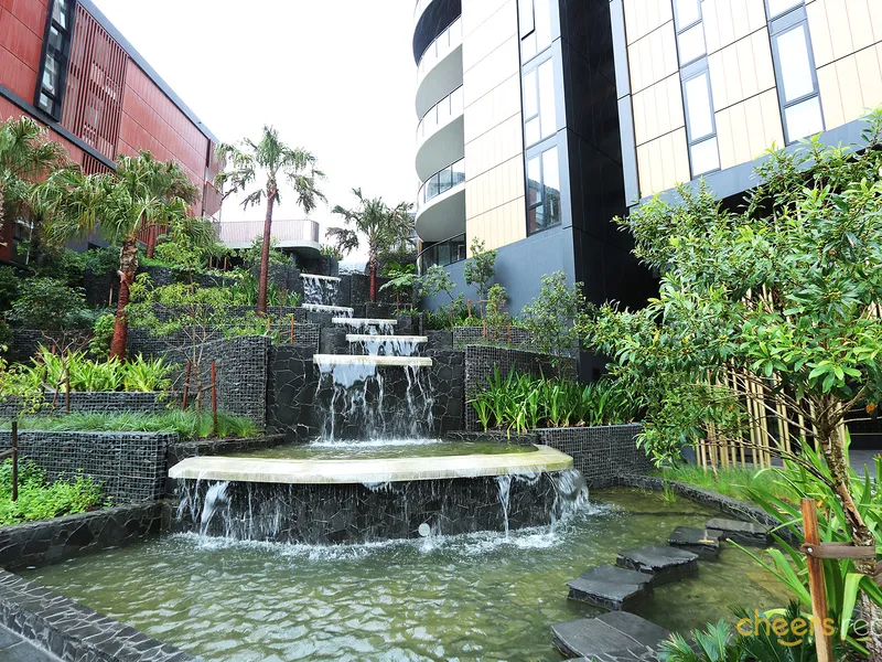 Breathtaking water view from level 11!