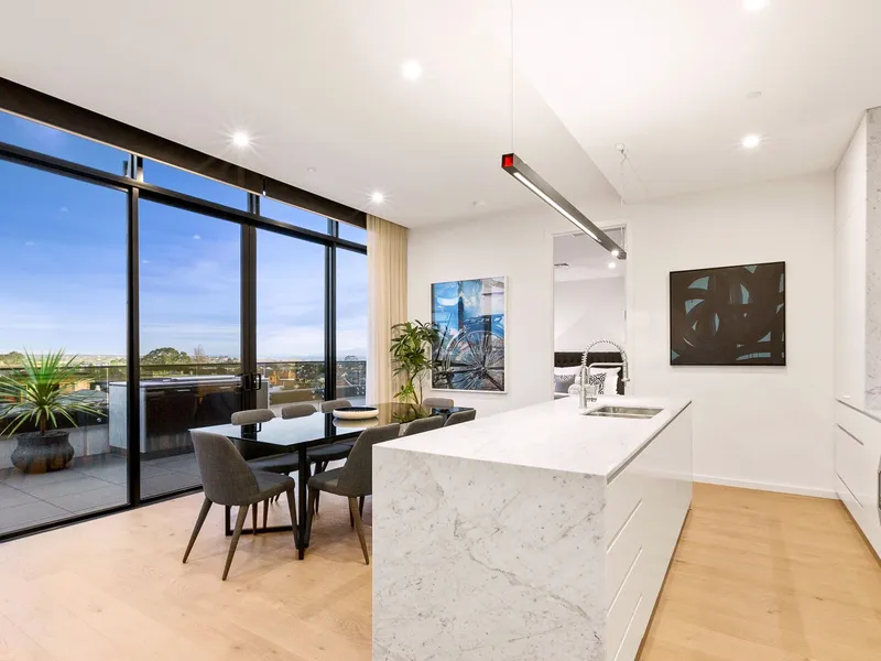 Penthouse Perfection, Breathtaking Views