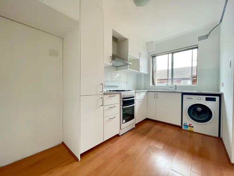Beautifully Upgraded unit!