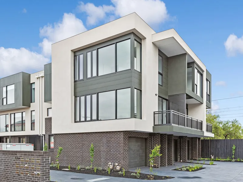 Don't Let This one Get Away!