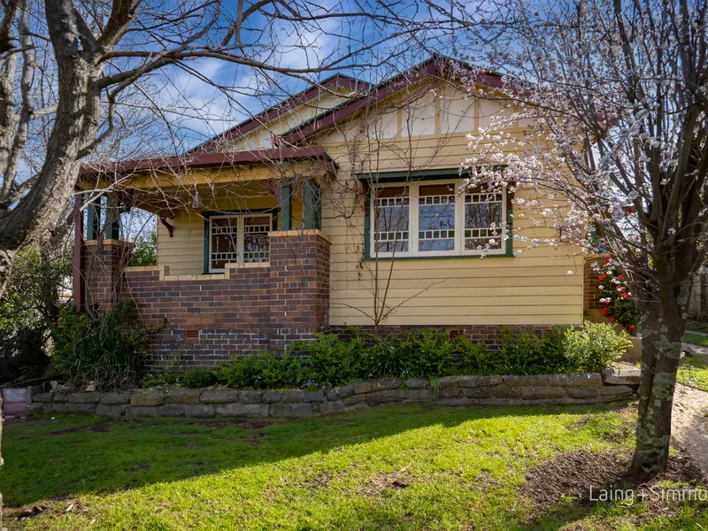 Heritage Cottage In Outstanding Location Combines Character And City Living