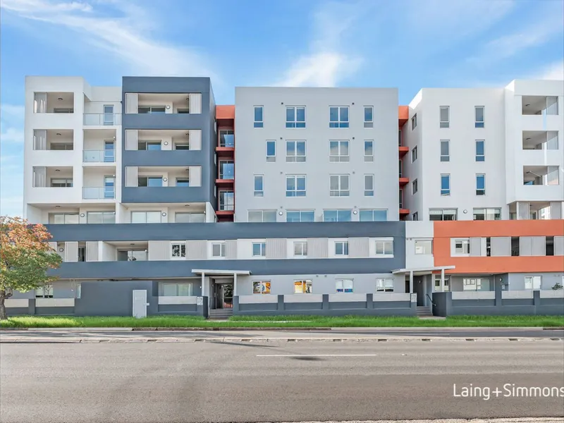 Two Bedroom Units in Convenient Location!