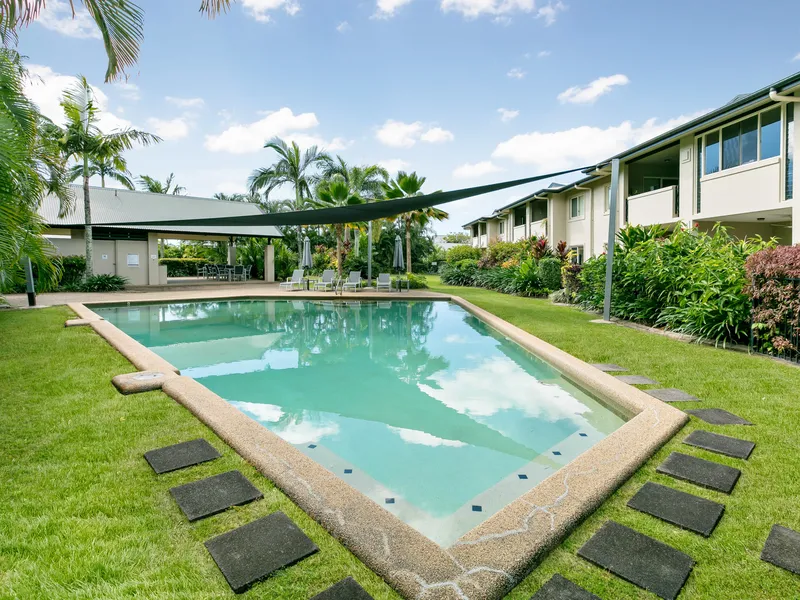 Redlynch Resort Style- Walk to shop