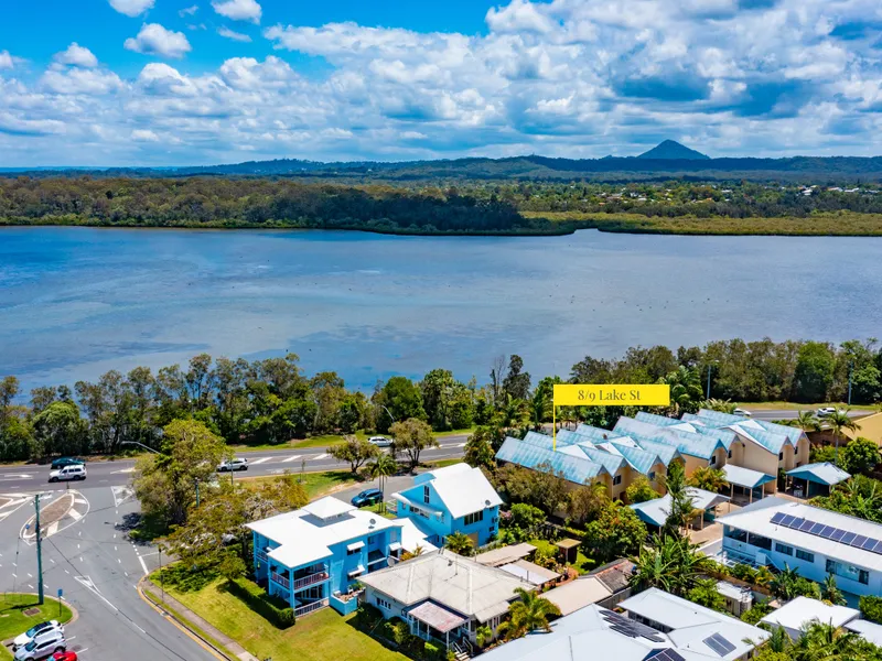 Lake, Lifestyle, Location!