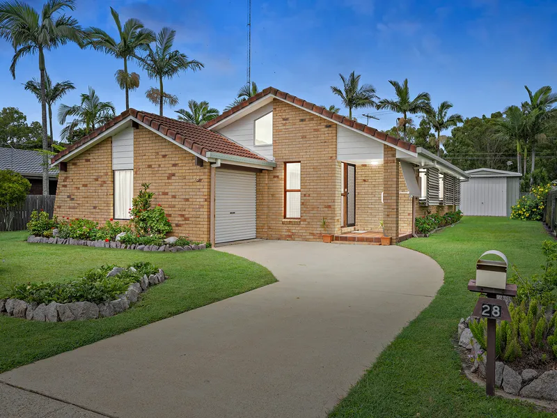 Expansive Living in a Sought-After Location!