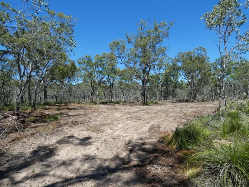40 ACRES ONLY 6KM FROM RULES BEACH