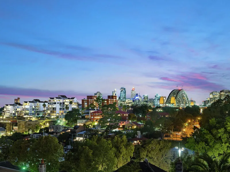 Immaculate apartment with Harbour Bridge views