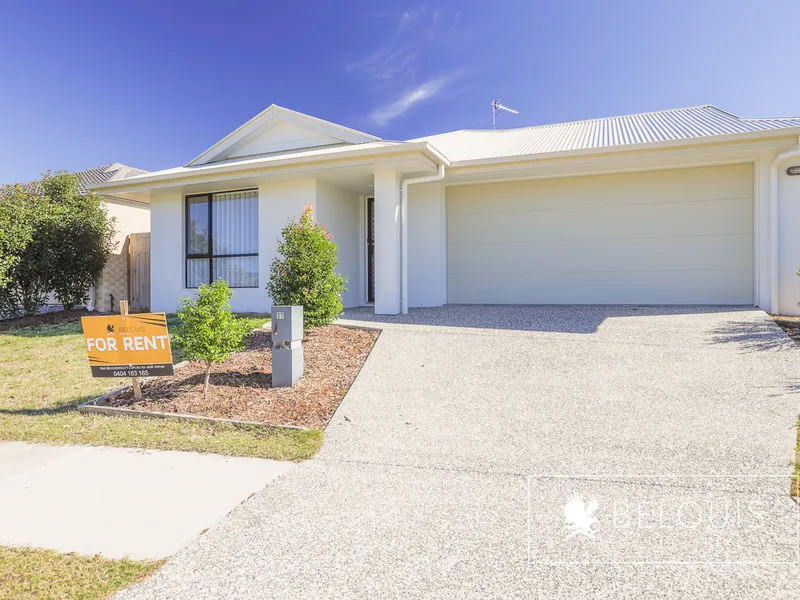 HUGE BACKYARD - Bright & Modern Home!
