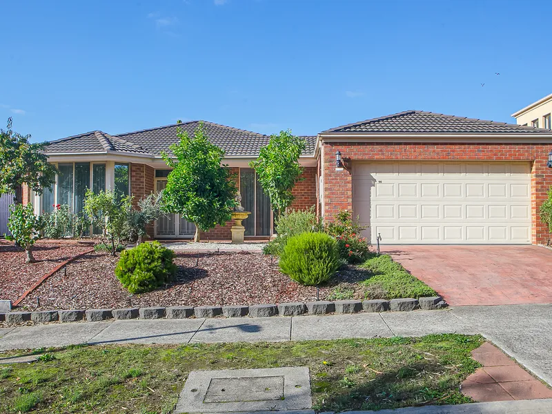 Easy Family Living Opposite Yarra Parklands