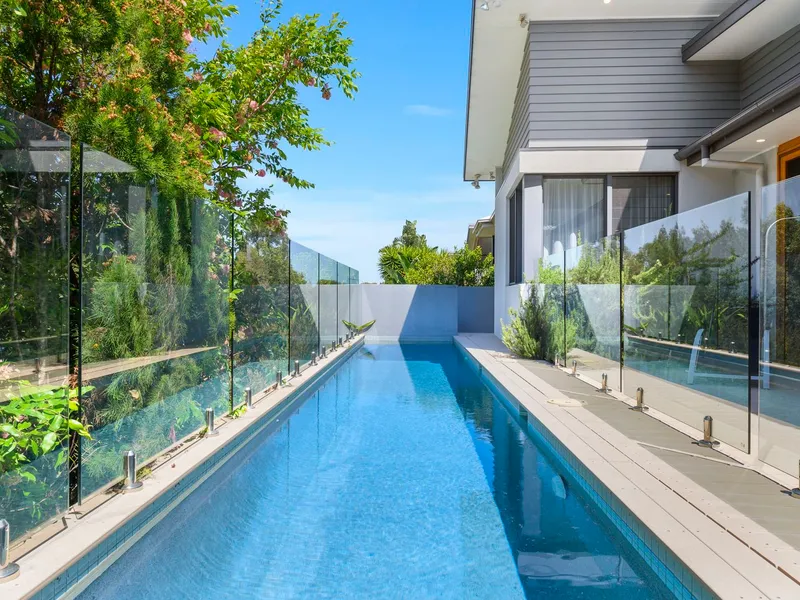 Mesmerizing Inside and Out - Short Walk to the Beach