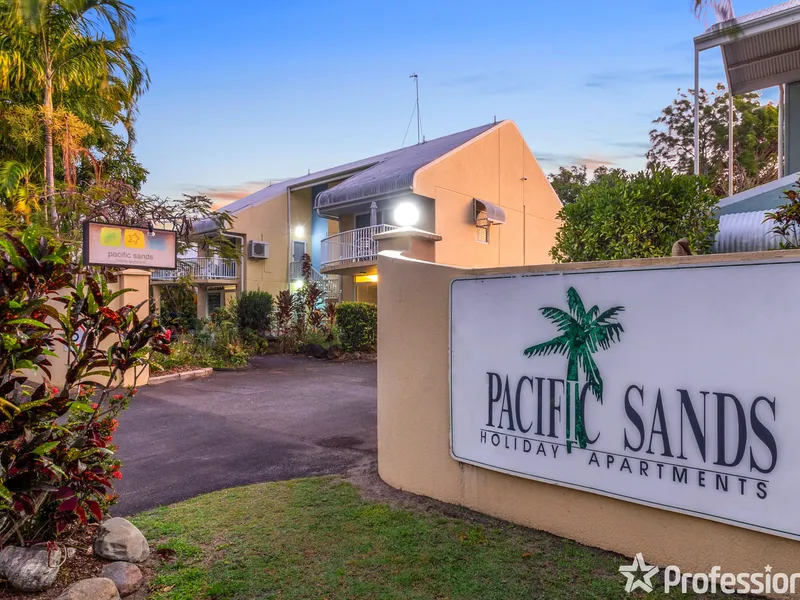 INVESTMENT OR LIVE IN - BY THE BEACH