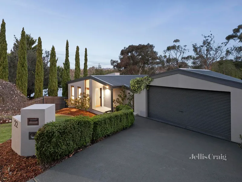 Exceptional contemporary renovation in an idyllic bushland location