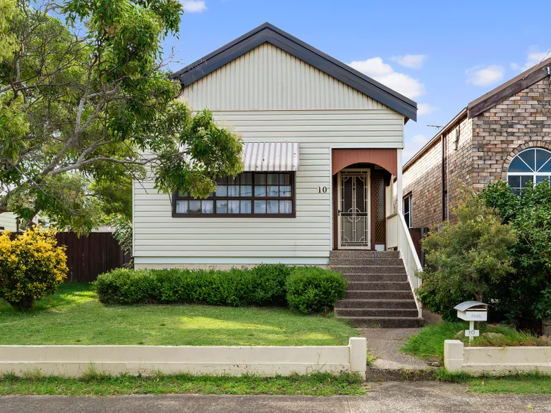 Charming Home with Rear Street Access
