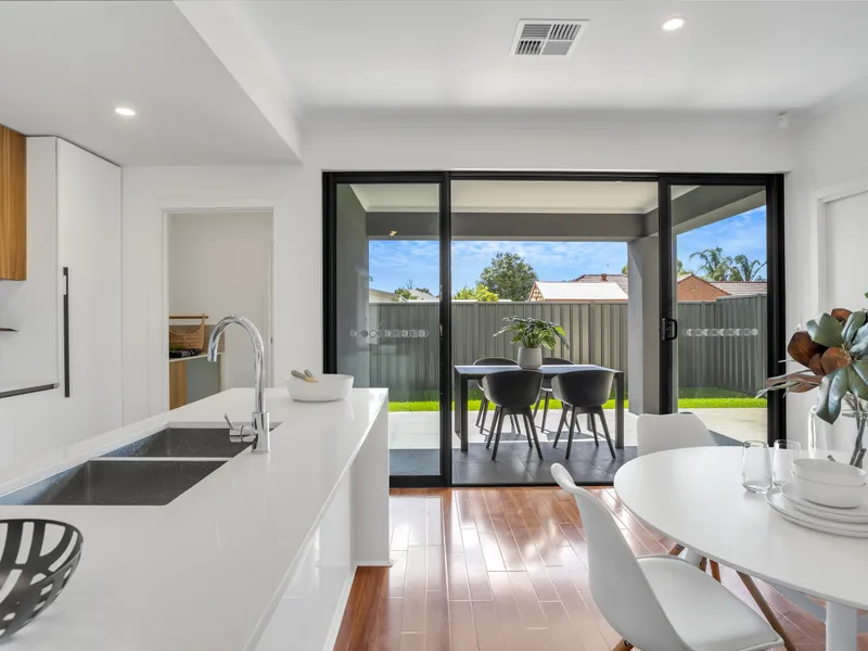 A PERFECT STARTER! BRAND NEW TOWNHOUSES