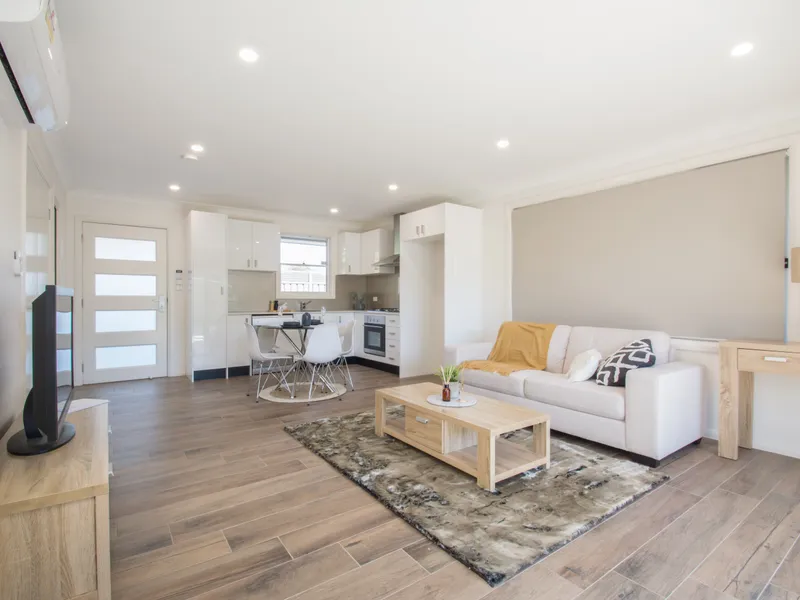 Partially furnished Townhouse