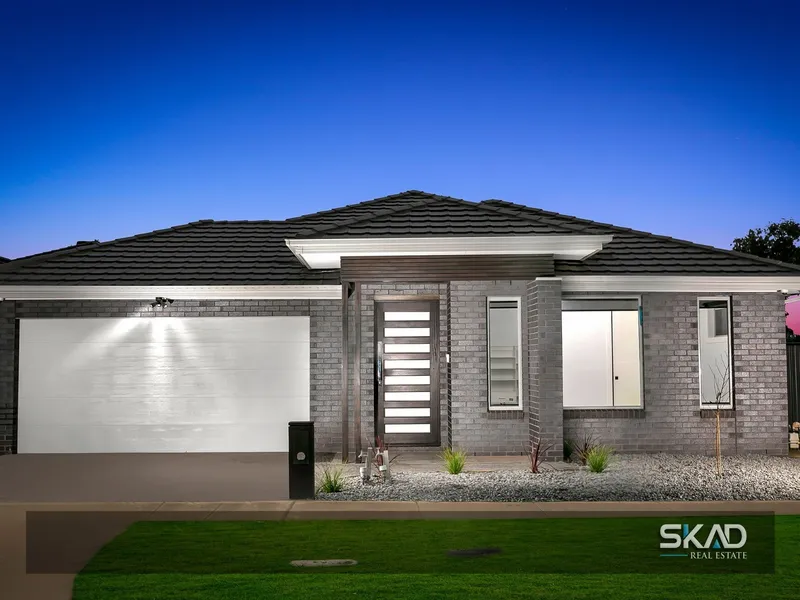 Beautiful Family home 2 Kitchens!!!