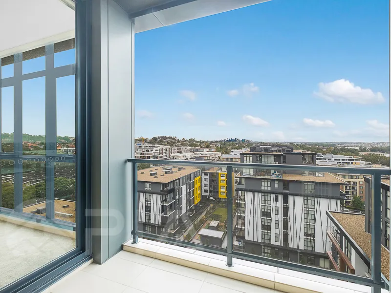 One bedroom apartment for lease**entry from block C on Hamilton Crescent West**