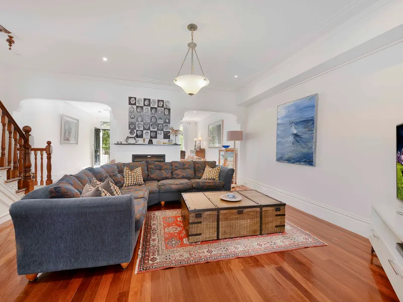 GRAND FAMILY TERRACE WITH PARKING