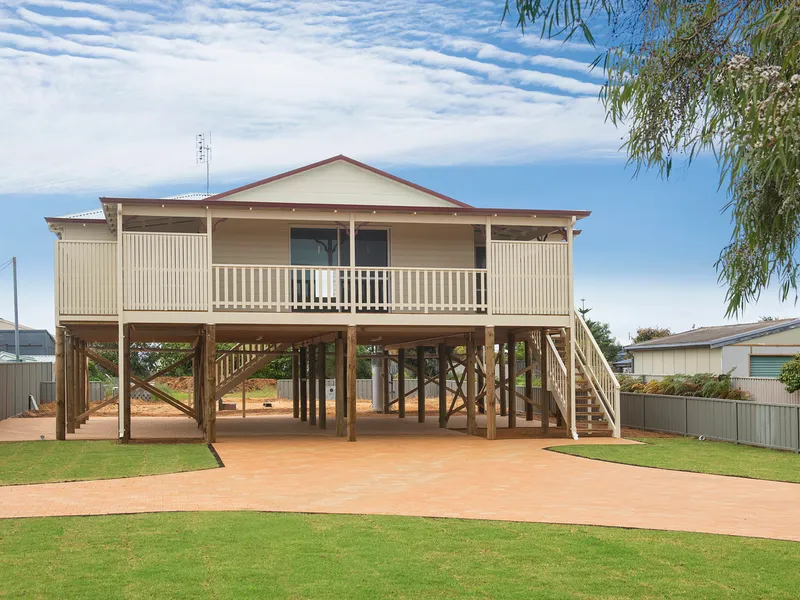 Brand New - Never Lived In!