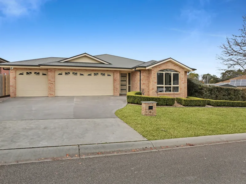 Discover picture-perfect family living