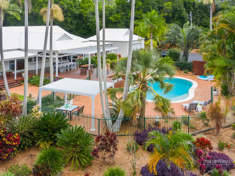 Position Perfect In The Noosa Valley