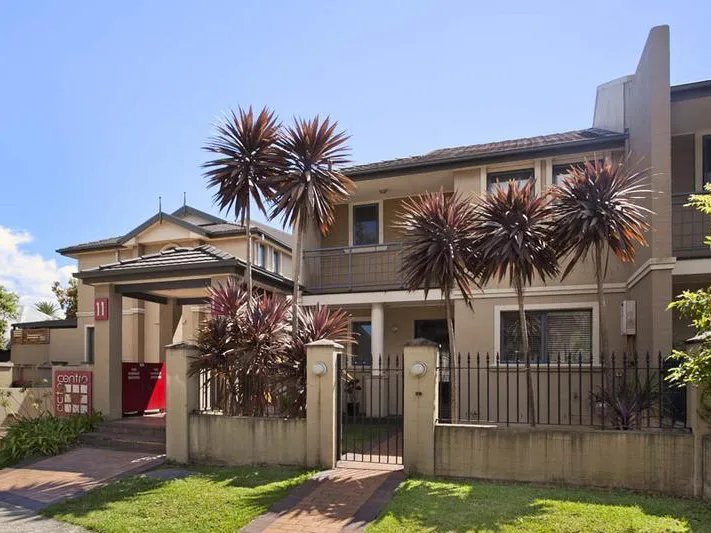 Contemporary Townhouse