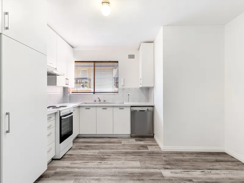 Newly Renovated Two Bedroom Apartment