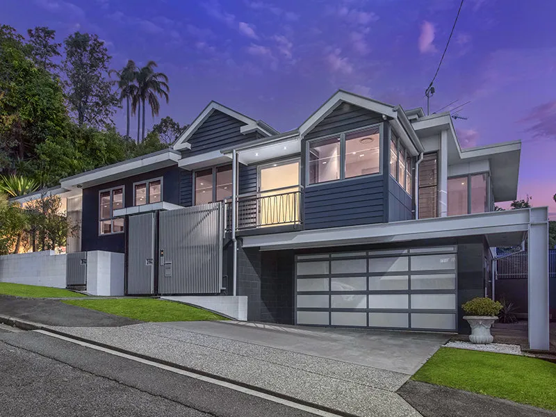 Furnished Executive Home in Private and Peaceful Location