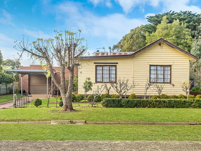 Neat 4 Bedroom Home in Glenthompson