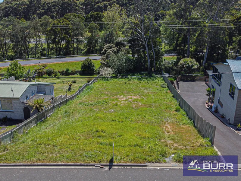 Clean Template in East Devonport!