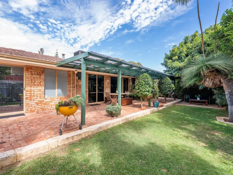 Under Offer by Matt McWaters