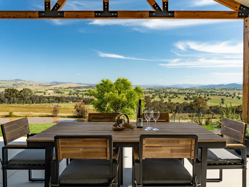 'MELBA VIEWS' 40 ACRES