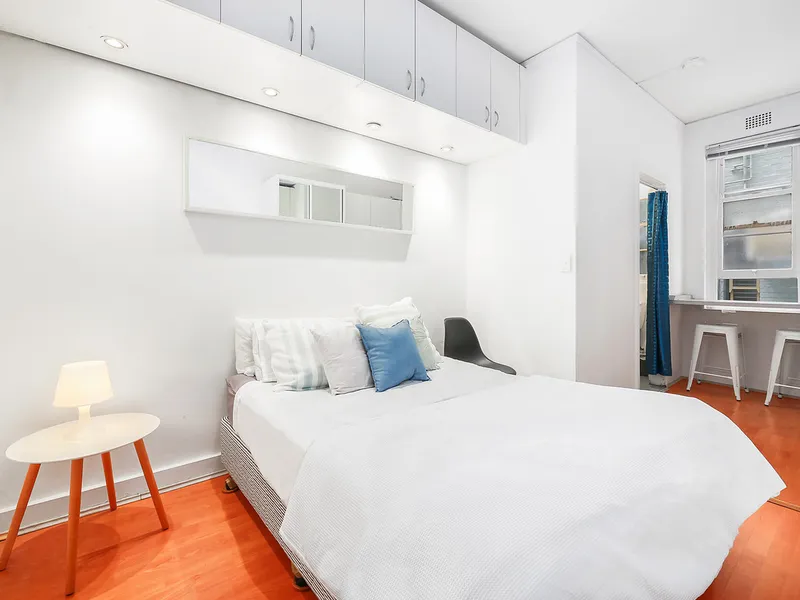 Recently Updated And Fully Furnished Studio Apartment