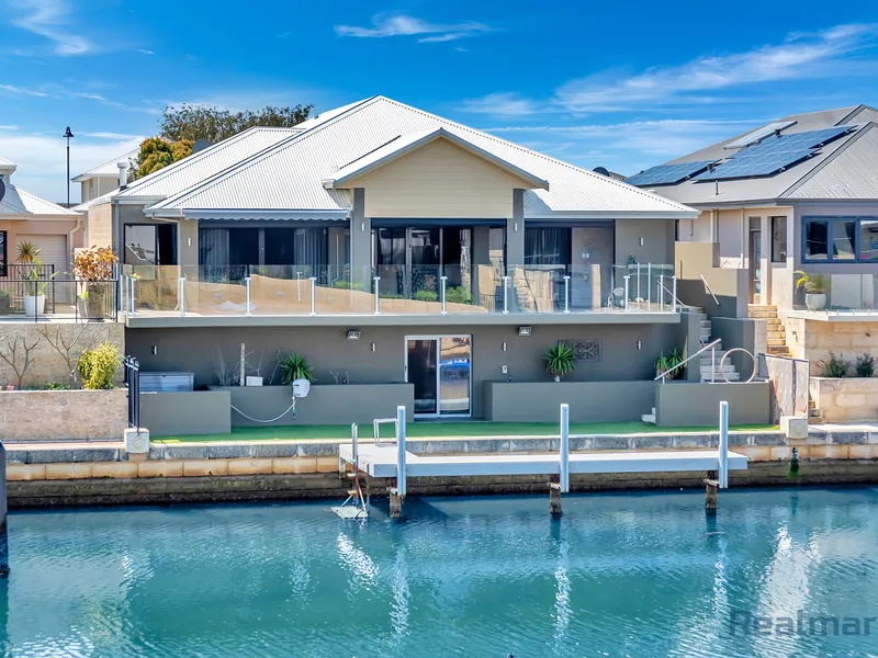 Unparalleled Waterfront Lifestyle on Eastport Canals