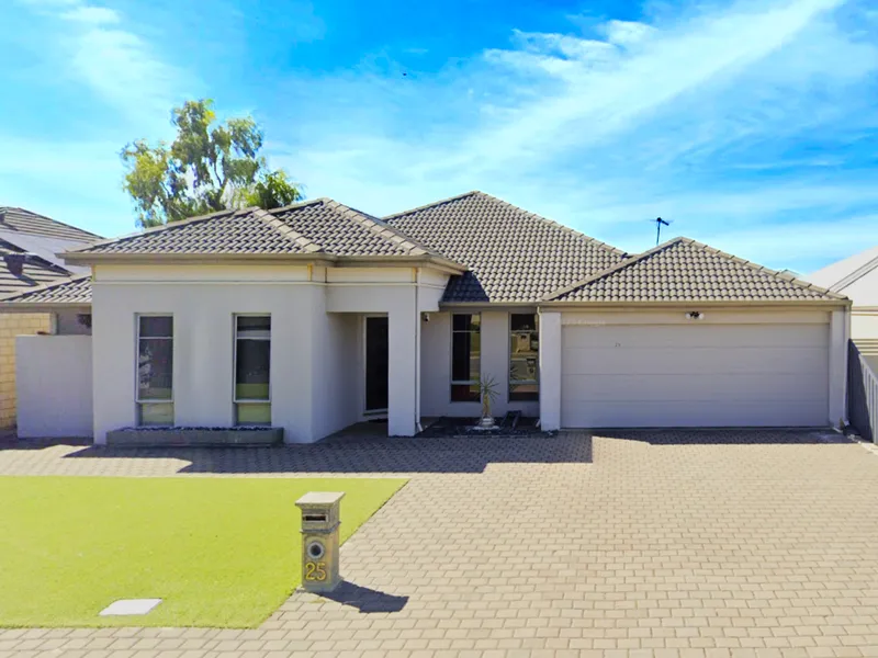 Coming Soon! 5 Bed Luxury!