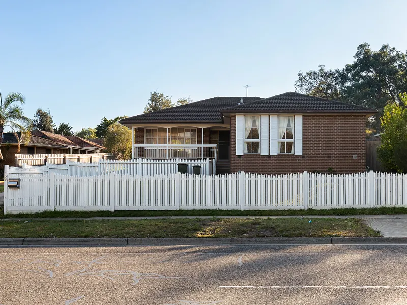 Large Family Living with Solar Savings!