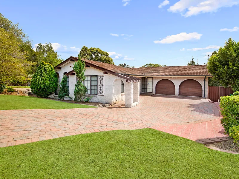 SPACIOUS SINGLE LEVEL HOME!