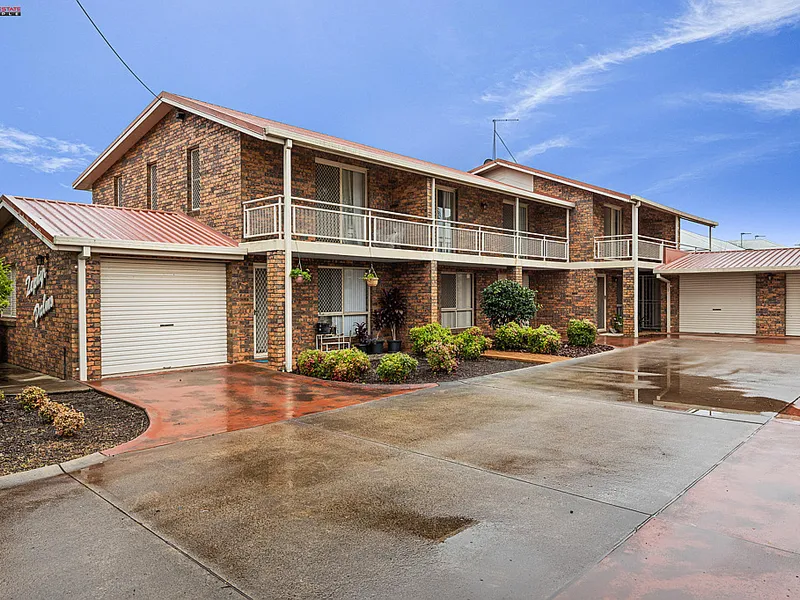 Welcome home to Zephyr Palms!