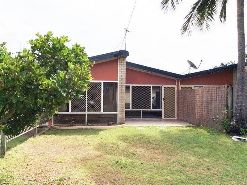 WAKE UP TO THE SOUND OF THE SEA