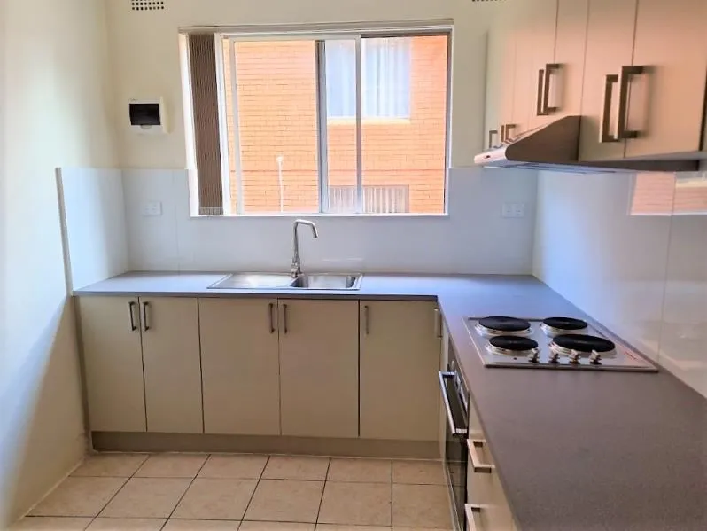 3 Bedroom Unit in Convenient Location!!!