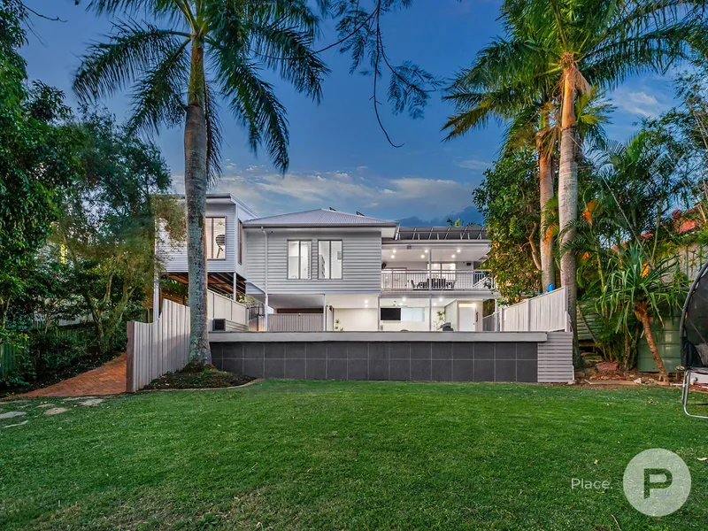 Ultimate family and entertainers’ sanctuary in sought-after suburb