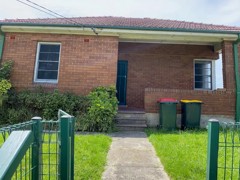 PET FRIENDLY (CONDITIONAL)