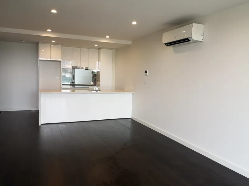 Modern, very spacious apartment at Fairfield Park