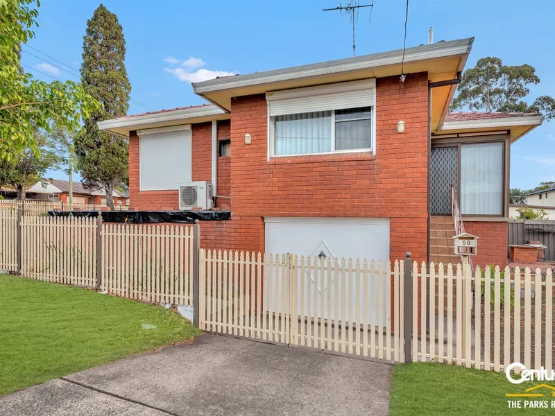 Modern 3 bedroom brick veneer home. 