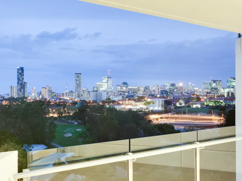 $595 per week | City Views | Spacious 2 Bedrooms 